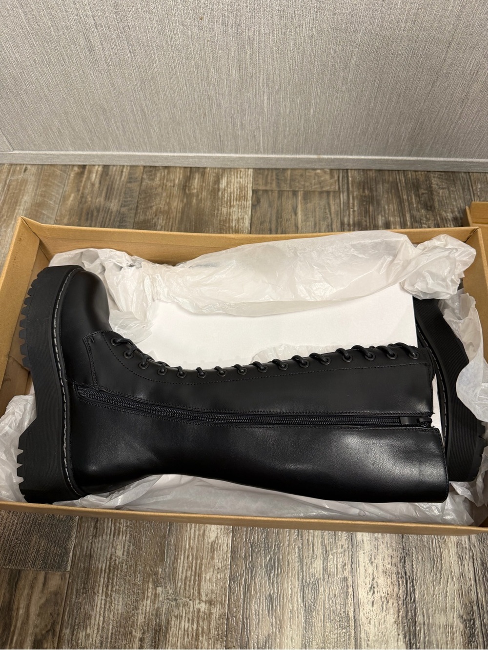 Steve Madden Black Lace-Up Knee-High Platform Boots Size 36=US 5.5-6 - Picture 14 of 16
